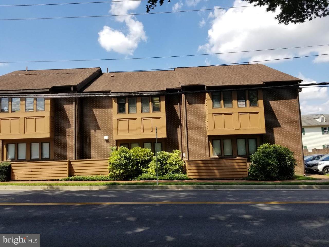 698 Pine Street - Photo 1