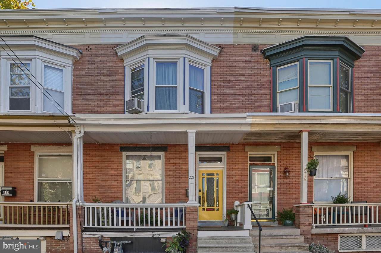 221 Peffer Street - Photo 1