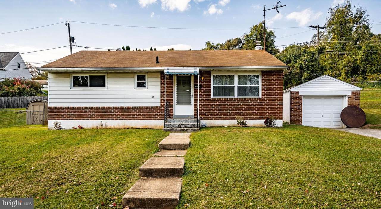 44 Penn Avenue - Photo 1