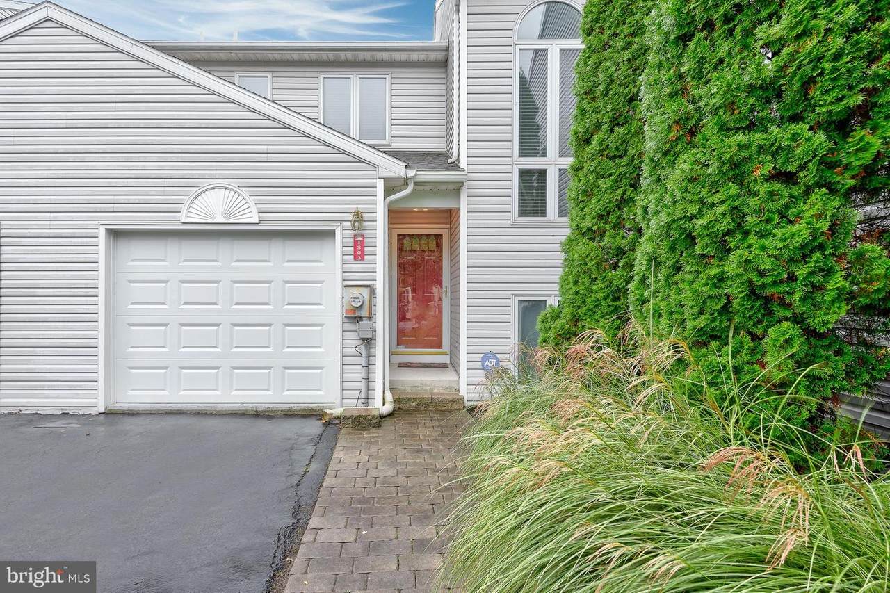 1803 Creek View Court - Photo 1