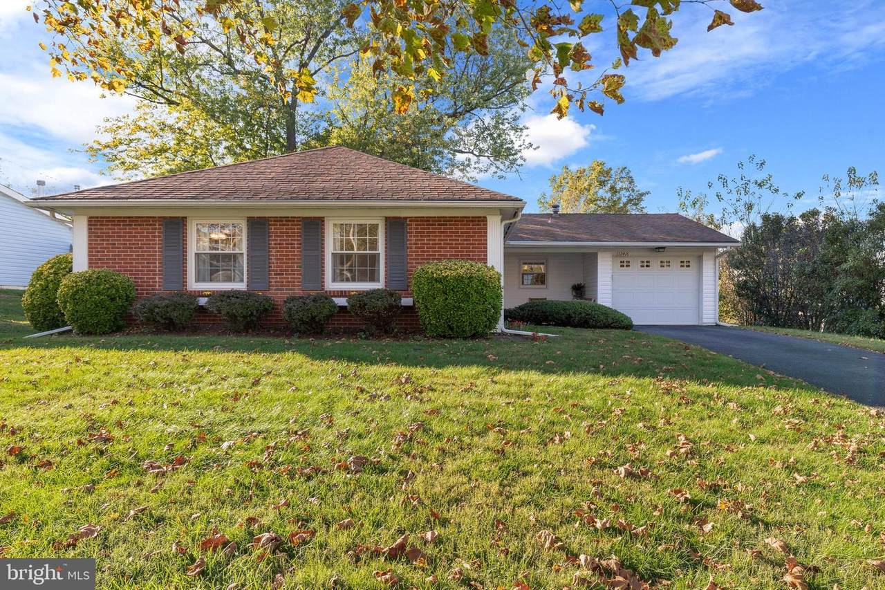 12416 Sarah Lane - Photo 1