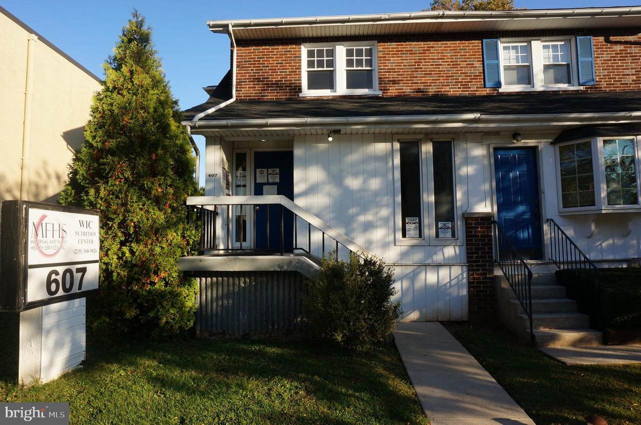 607 Broad Street - Photo 1