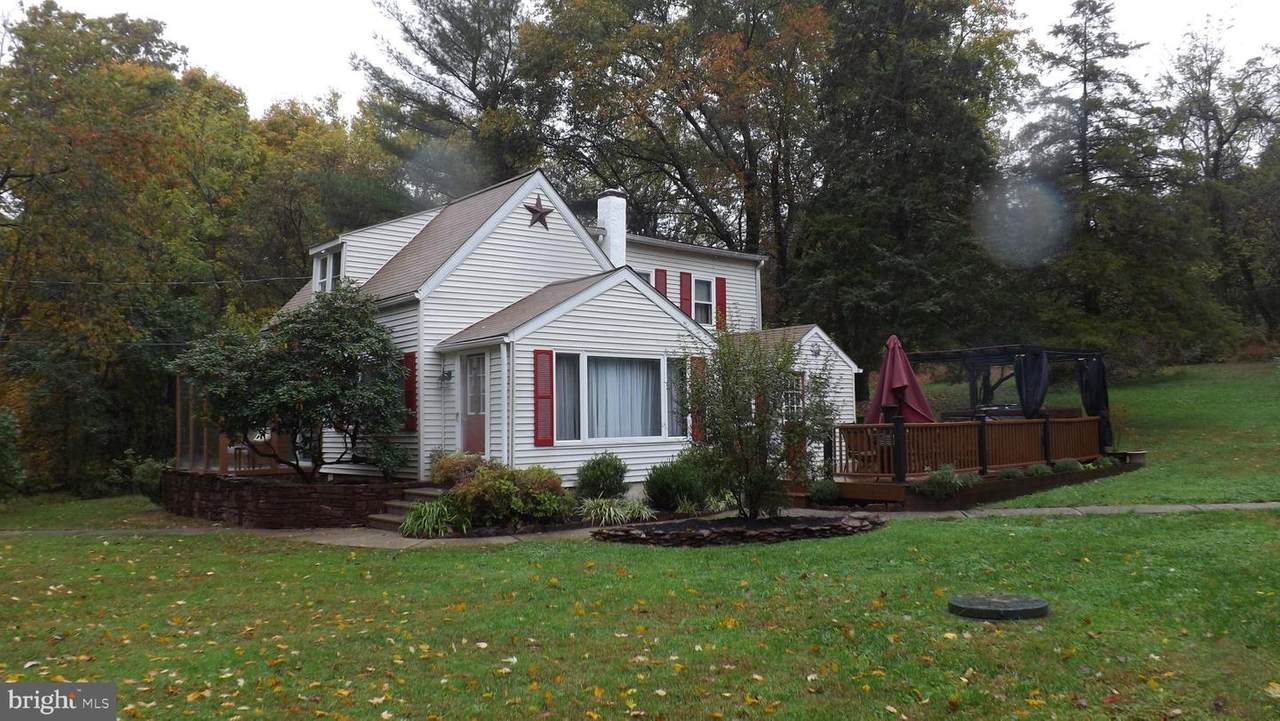 462 Dark Hollow Road - Photo 1
