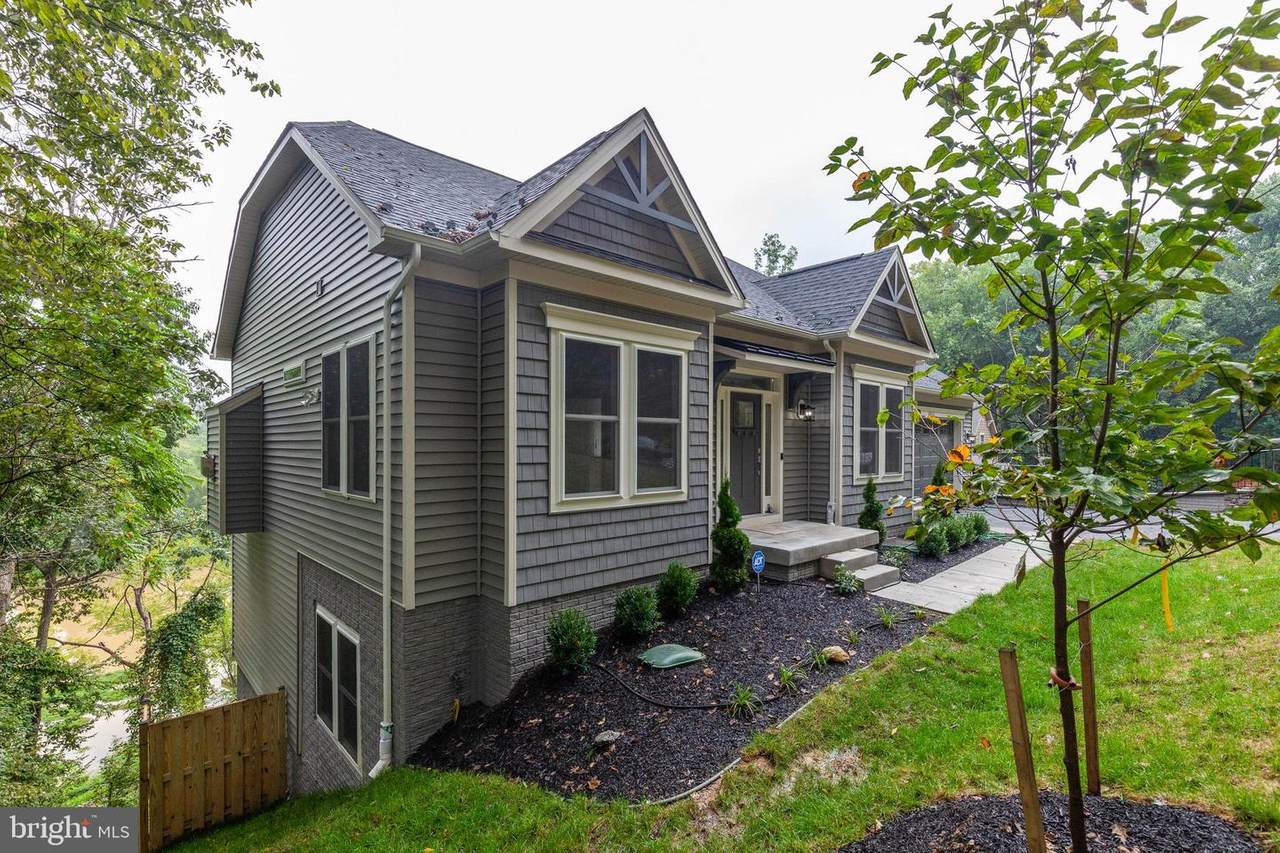 6762 Lakeridge - Photo 1
