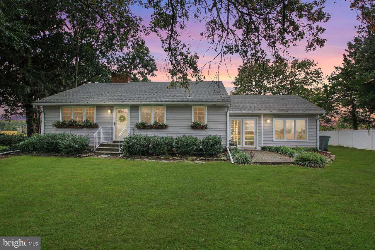 13372 Saint Johnstown Road - Photo 1