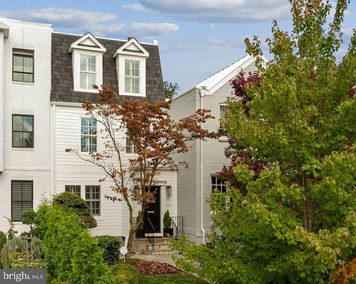3613 T Street - Photo 1