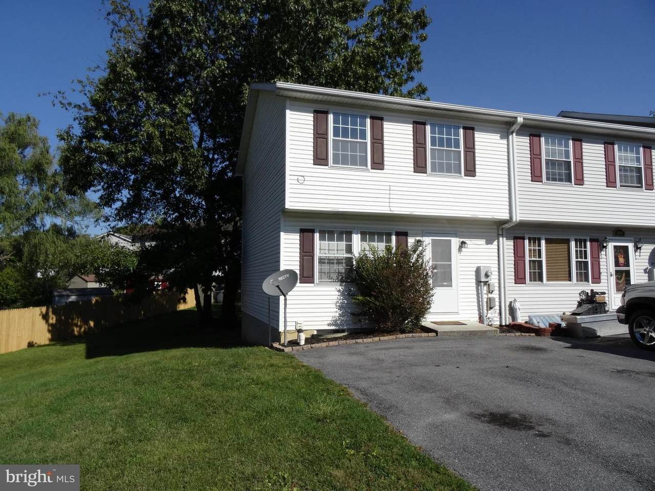 8841 Picadilly Circle - Photo 1