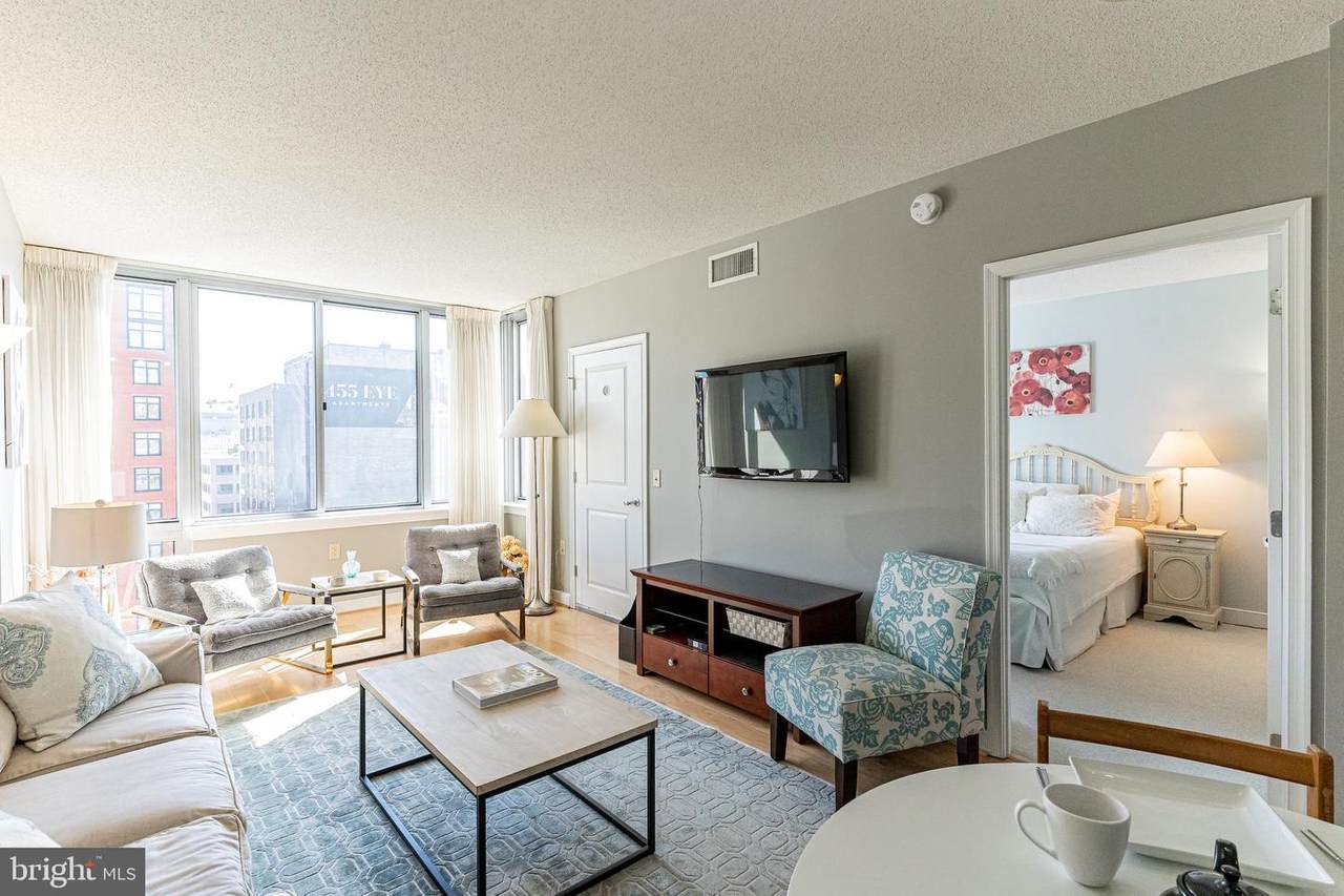 555 Massachusetts Avenue - Photo 1