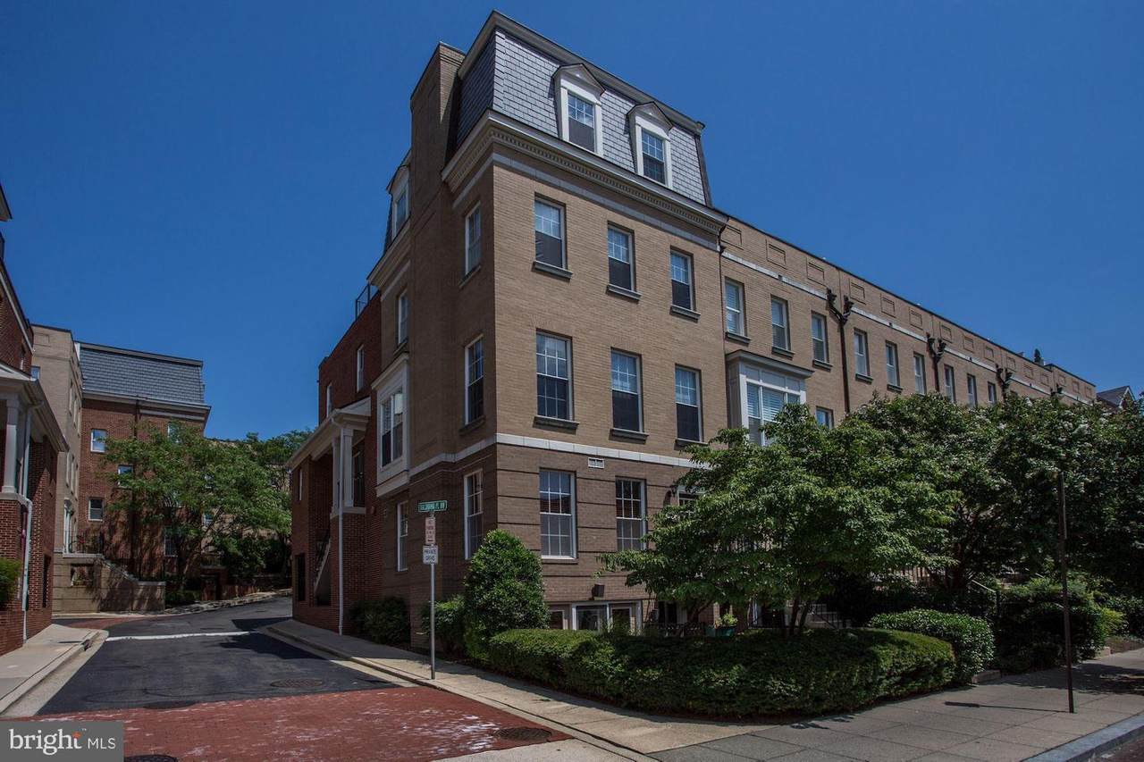 2409 1/2 20TH Street - Photo 1