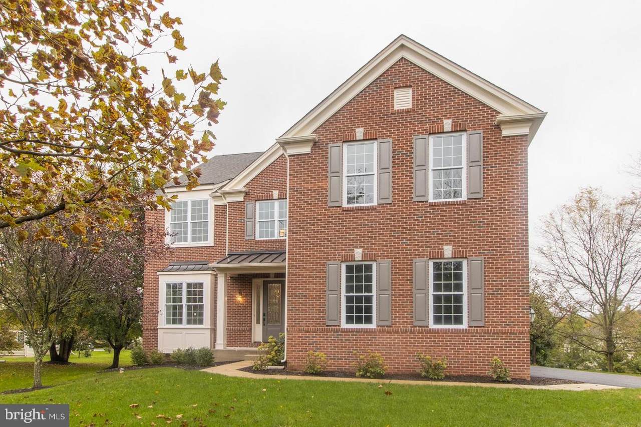 11 Ridings Way - Photo 1