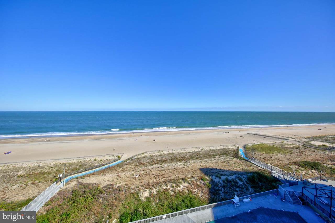 906 Harbour House Road - Photo 1