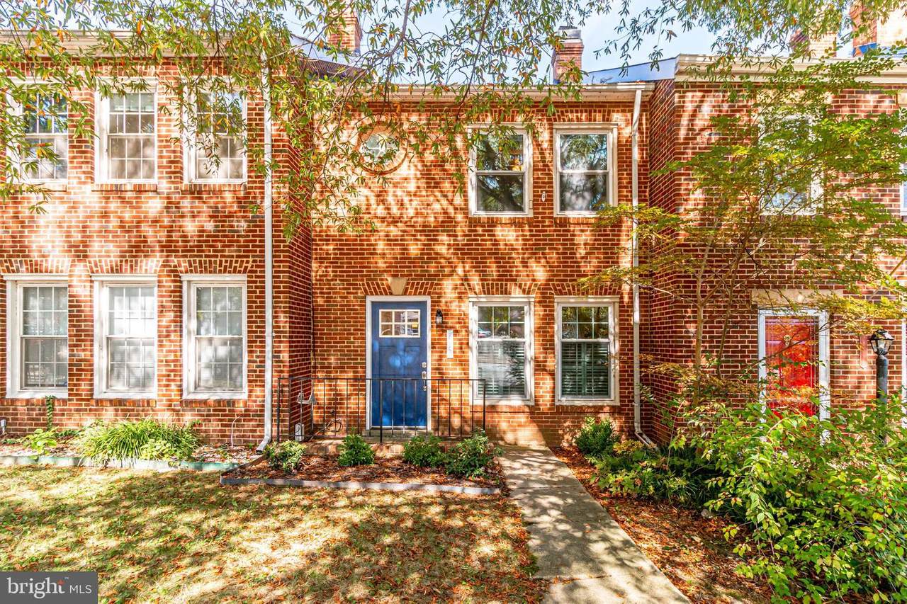 813 Gibbon Street - Photo 1