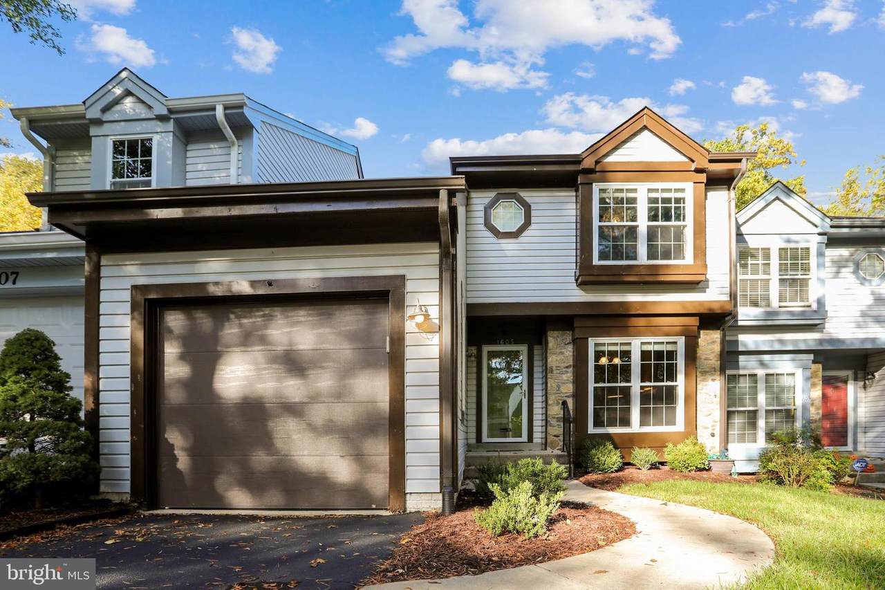 1605 Hugo Circle - Photo 1