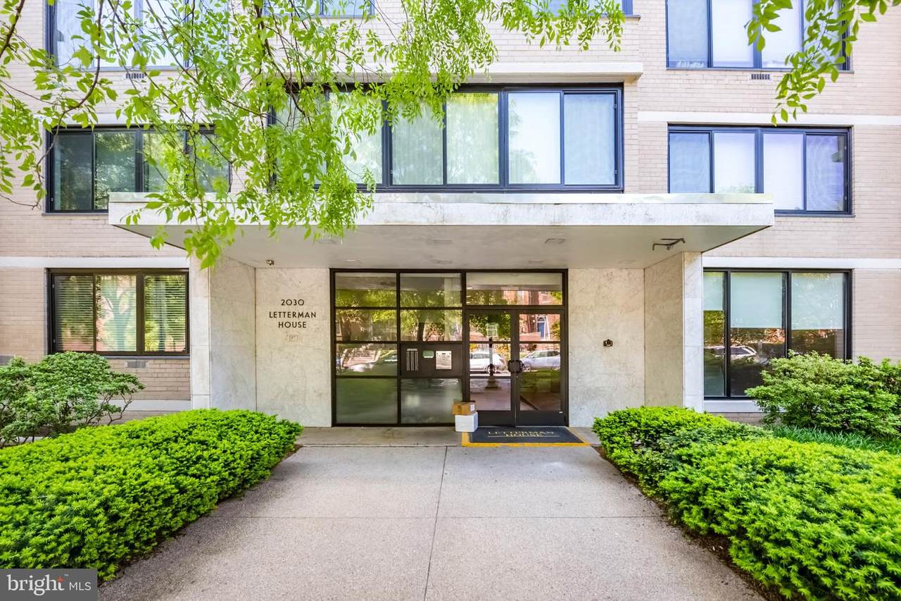 2030 F Street - Photo 1