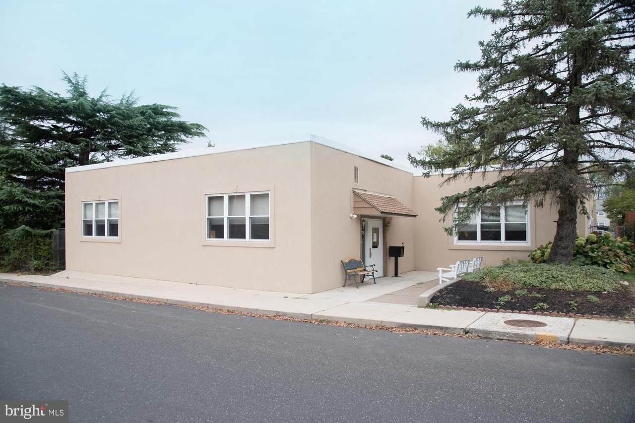 109 Jenkins Avenue - Photo 1