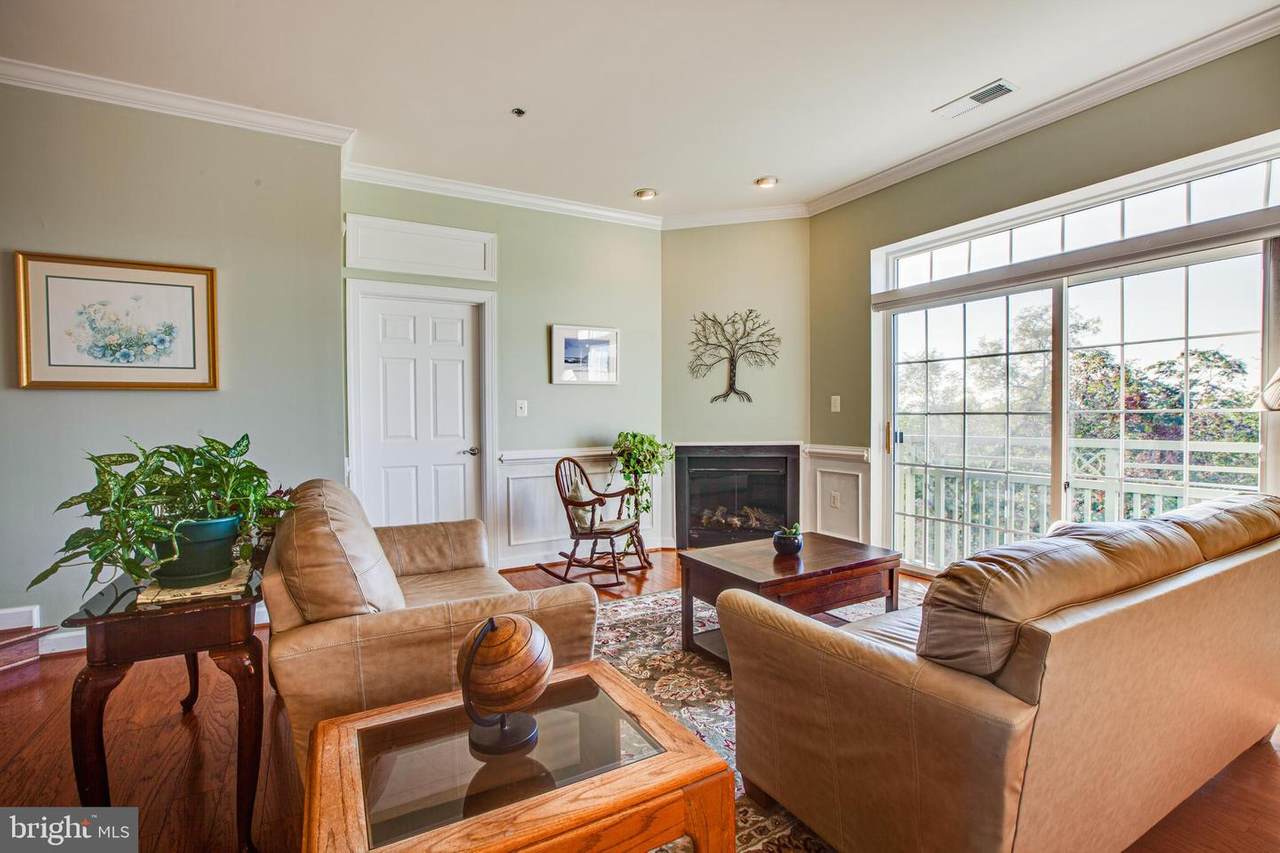 810 Belmont Bay Drive - Photo 1