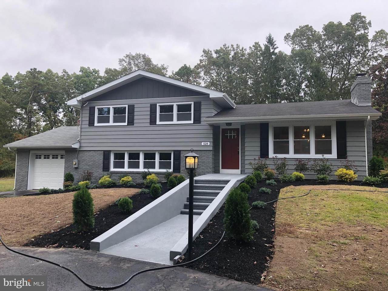 528 Piney Hollow Road - Photo 1