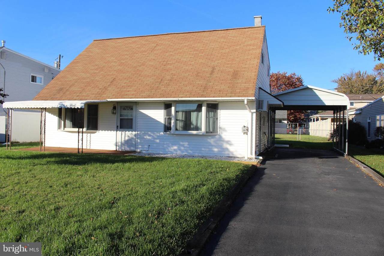 2828 Narcissus Road - Photo 1