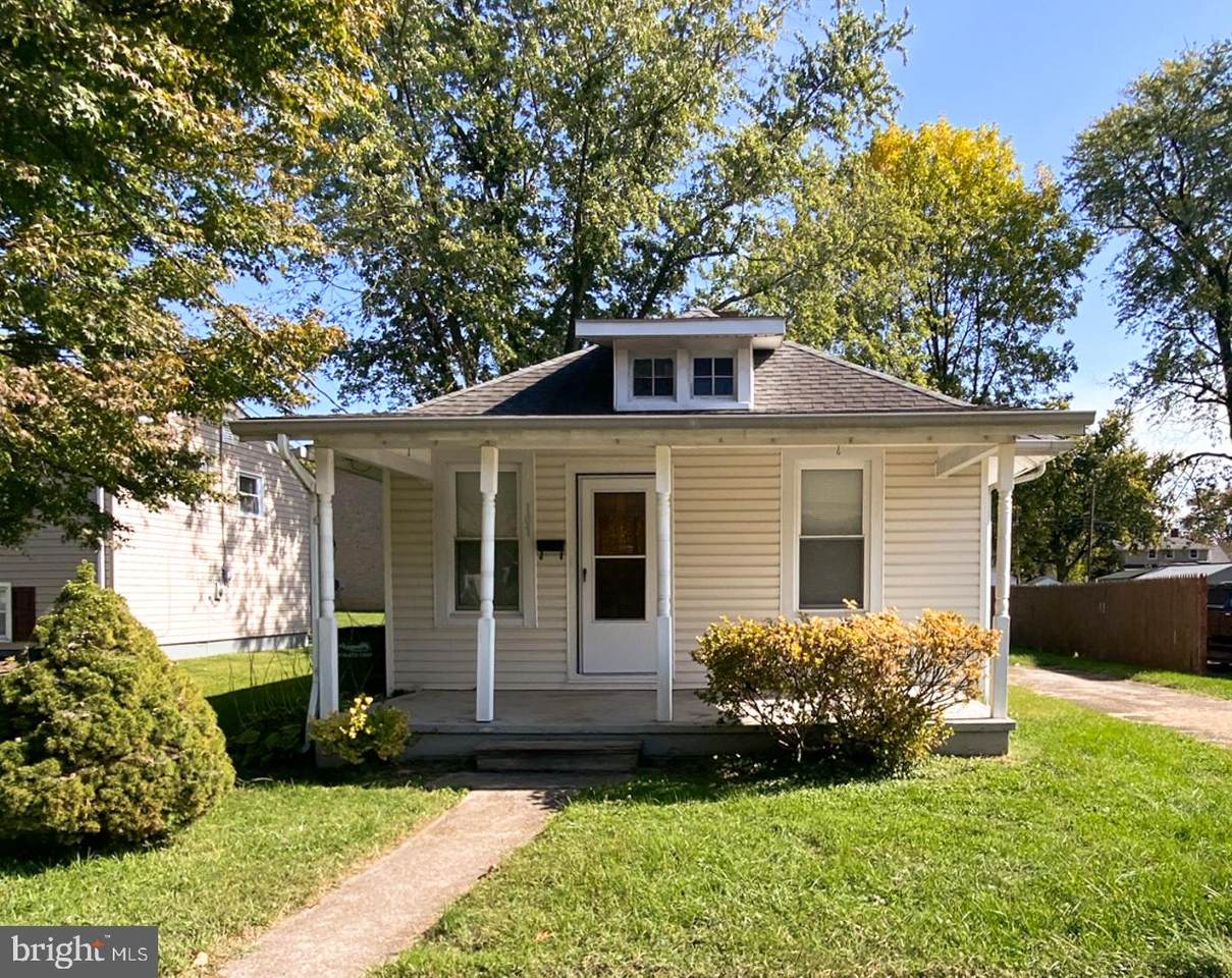 107 Law Street - Photo 1