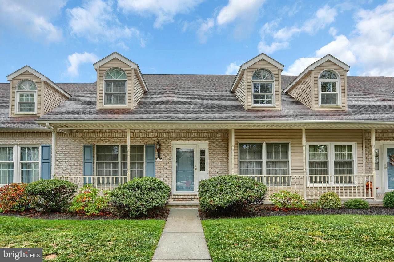 1322 Georgetown Circle - Photo 1