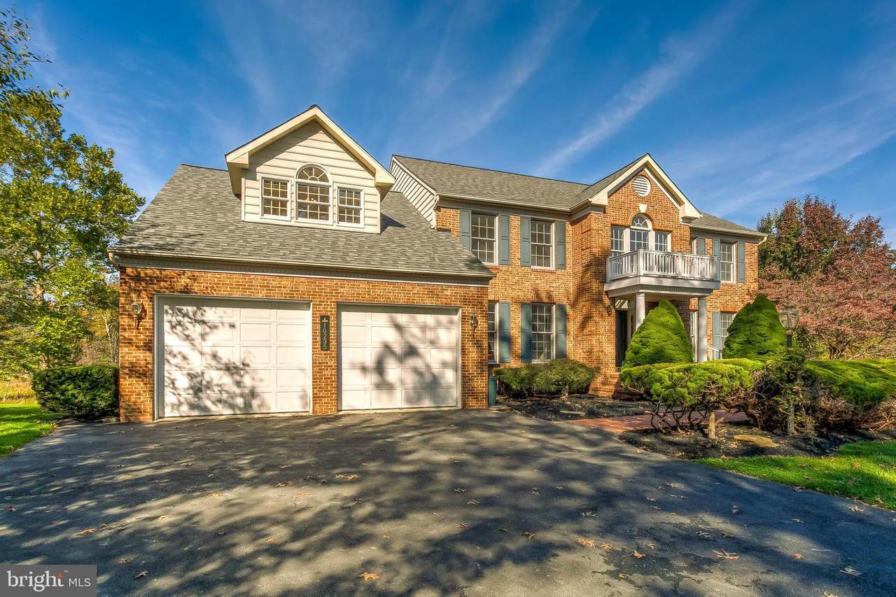 10235 Shirley Meadow Court - Photo 1