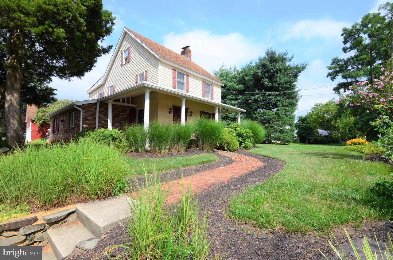 512 Burnt Mill Road - Photo 1