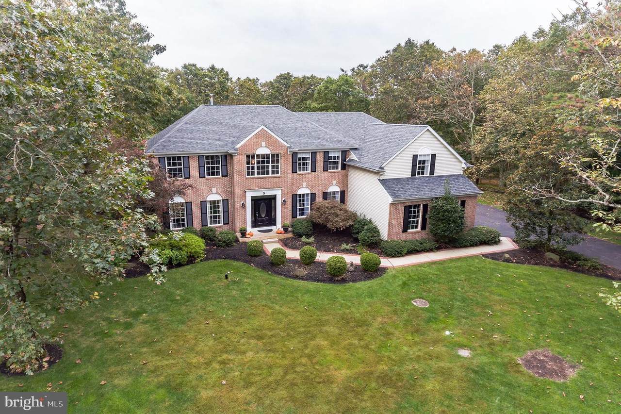 8 Quail Ridge Court - Photo 1