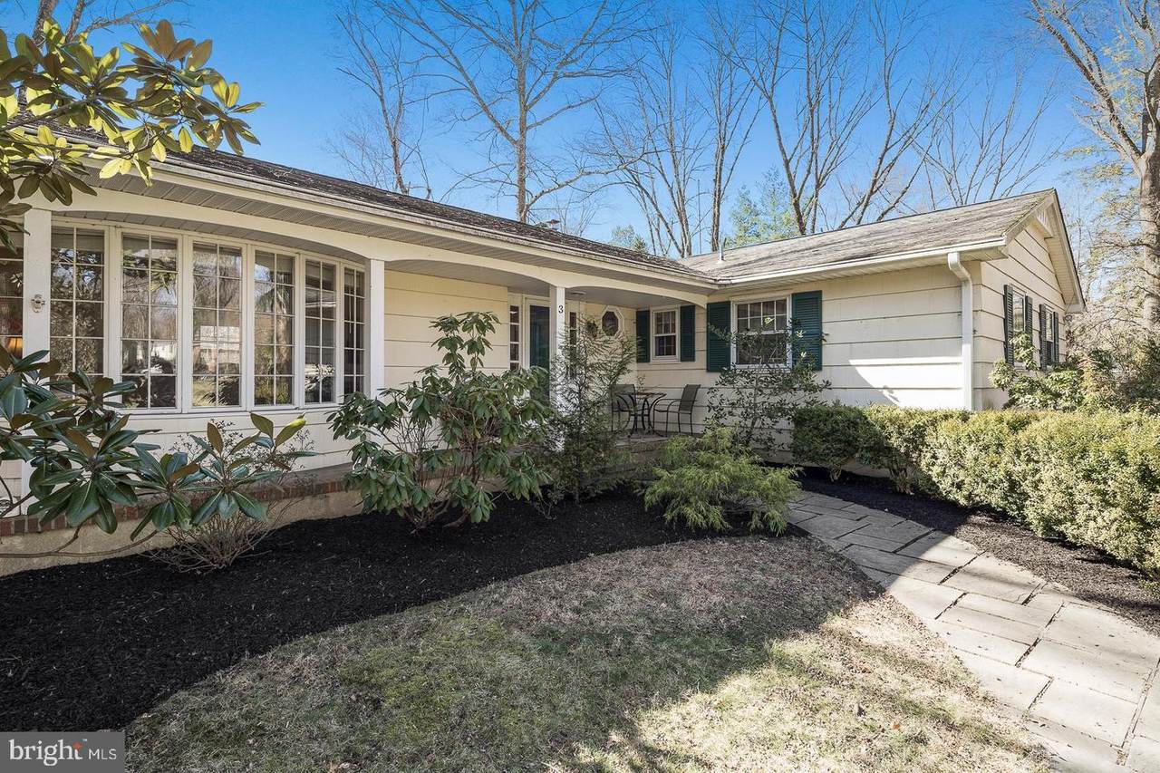 3 Honeybrook Drive - Photo 1