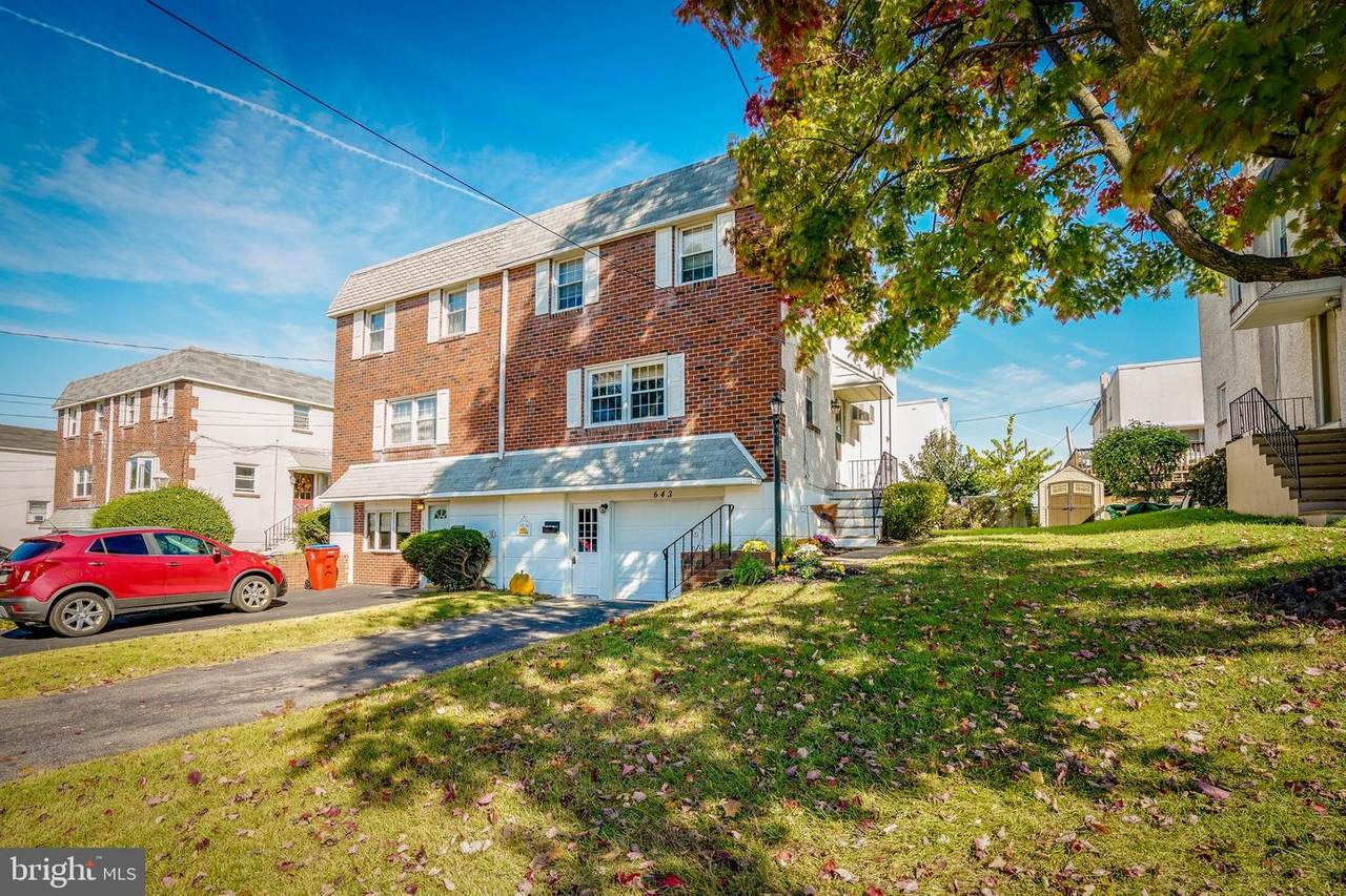 643 Caroline Drive - Photo 1