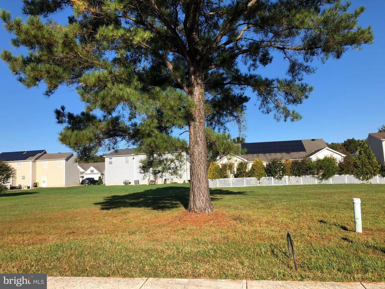 125 Pond Drive - Photo 1