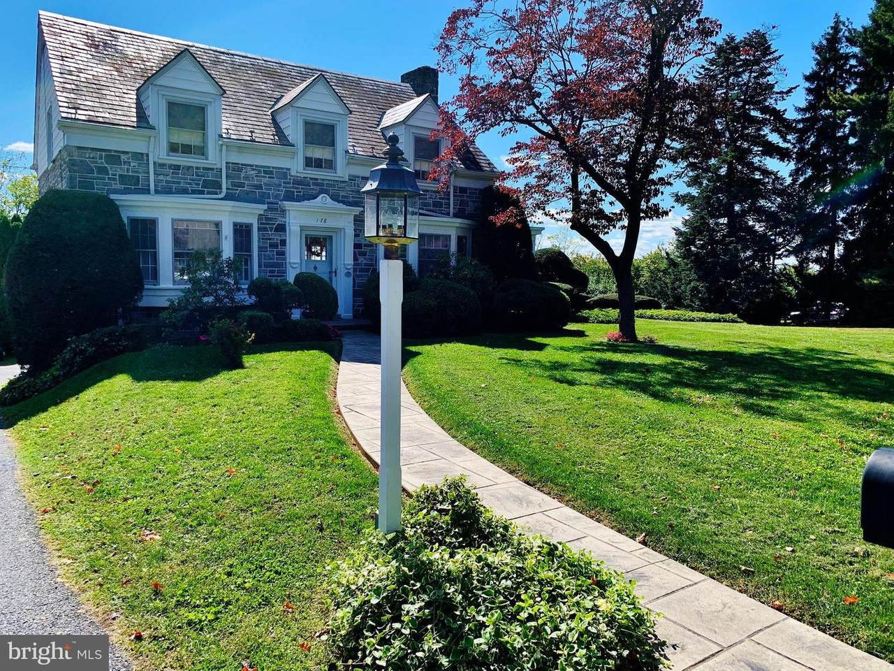 178 Hess Boulevard - Photo 1