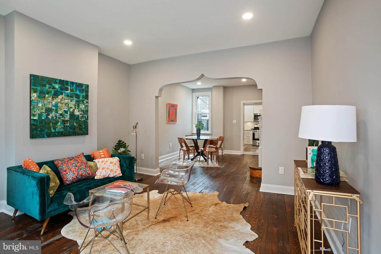 2308 Albert Street - Photo 1