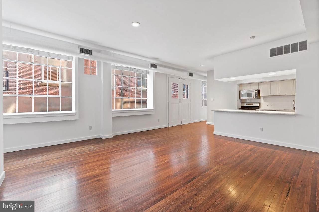 129 Cuthbert Street - Photo 1