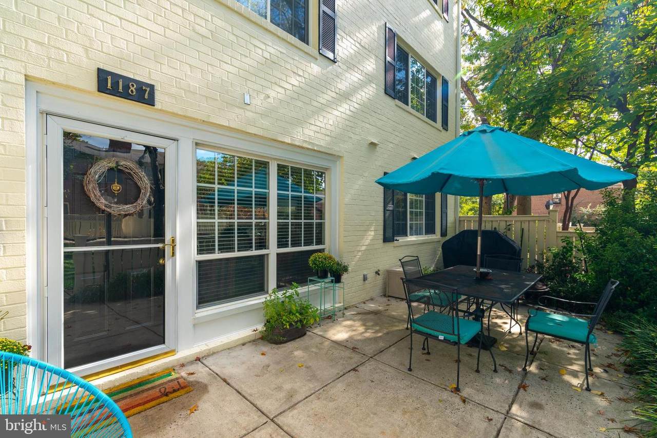 1187 Van Dorn Street - Photo 1