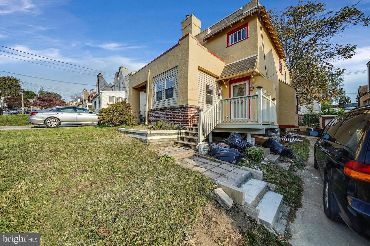 357 Lakeview Avenue - Photo 1