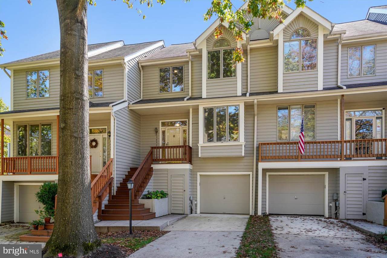 5053 Columbia Road - Photo 1