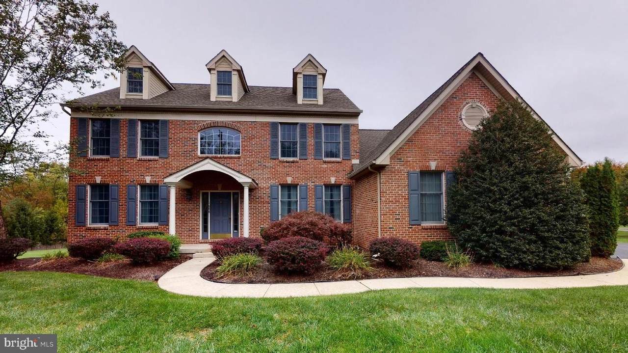 1088 Chelsea Way - Photo 1