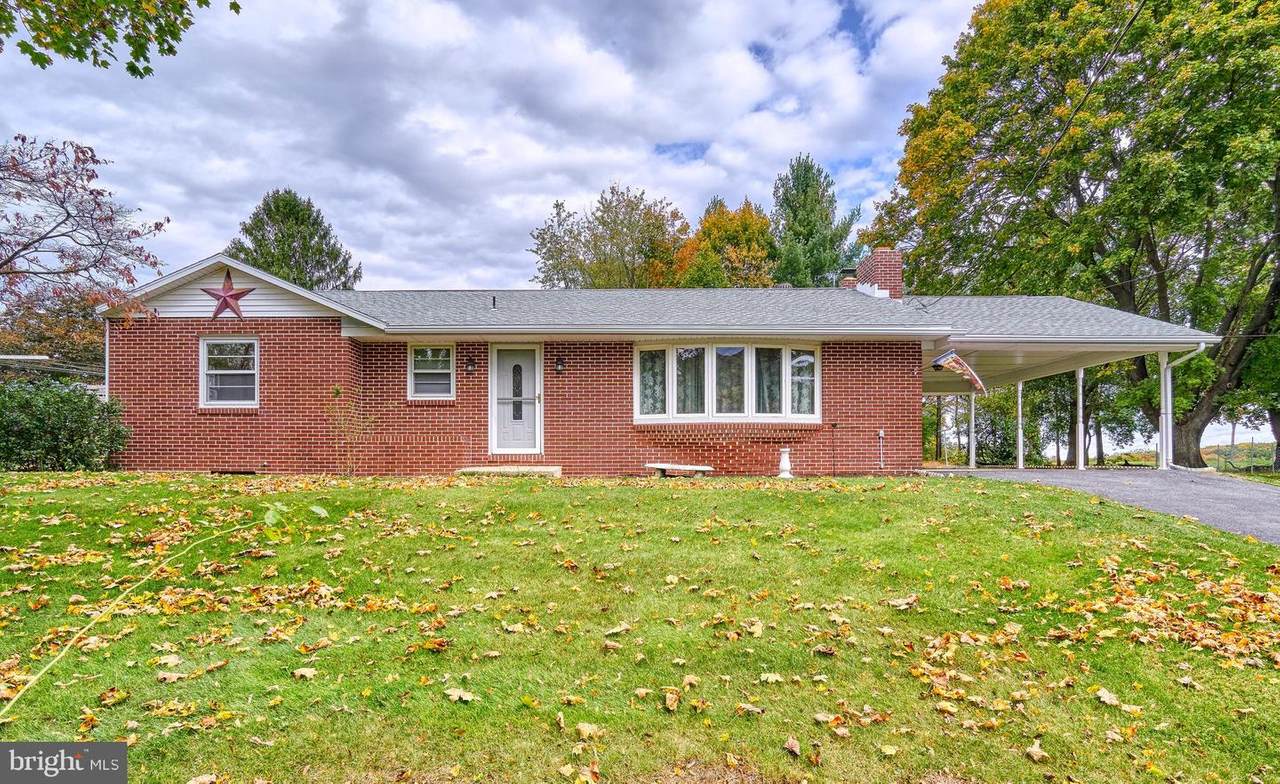 604 Sandbank Road - Photo 1
