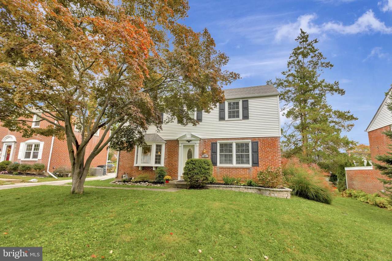 407 Heatherwood Road - Photo 1