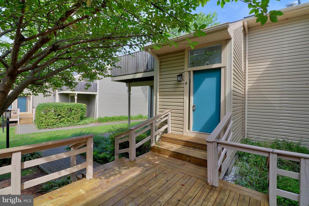17-D Mariners Way - Photo 1