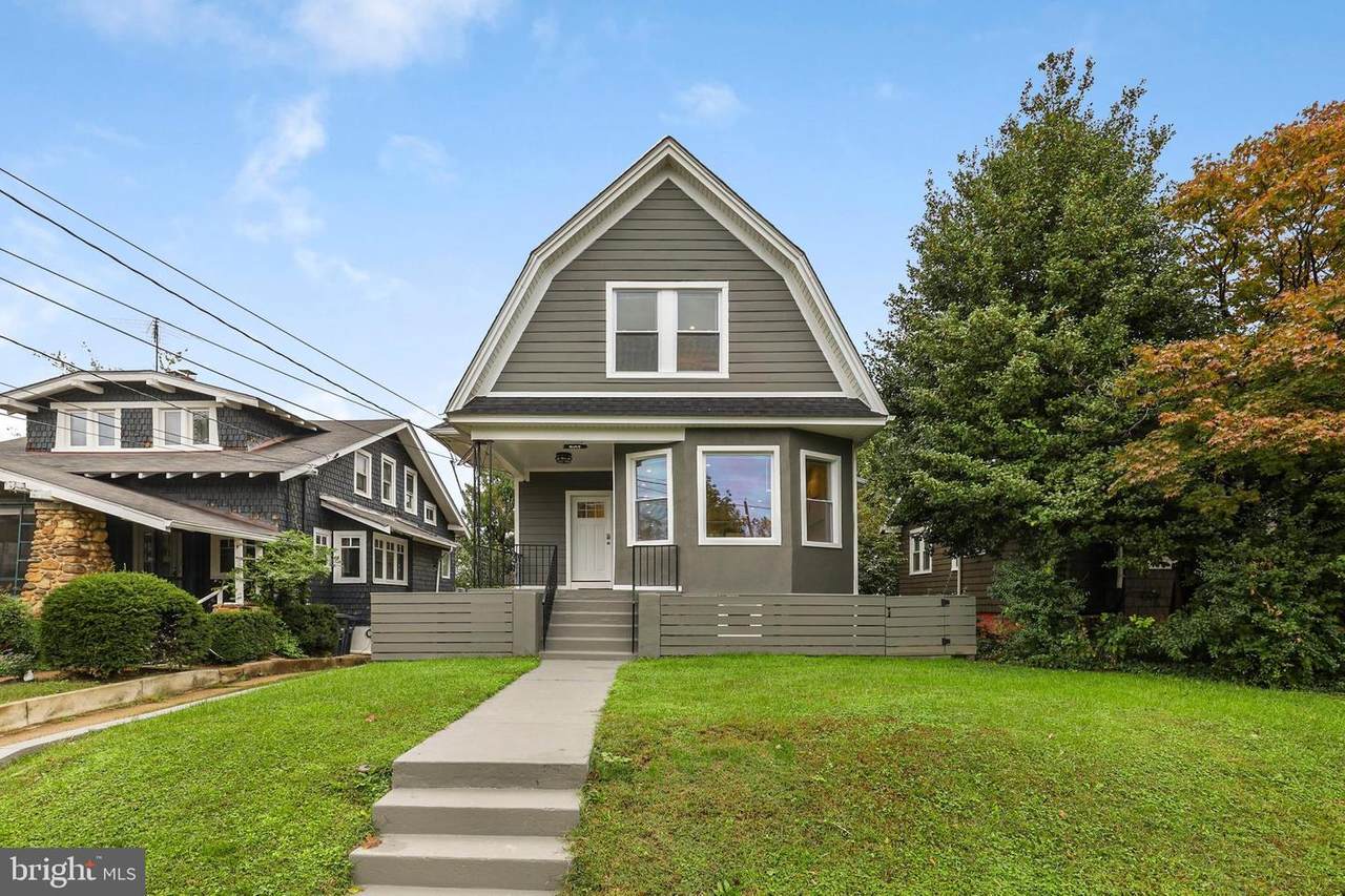 3107 24TH Street - Photo 1
