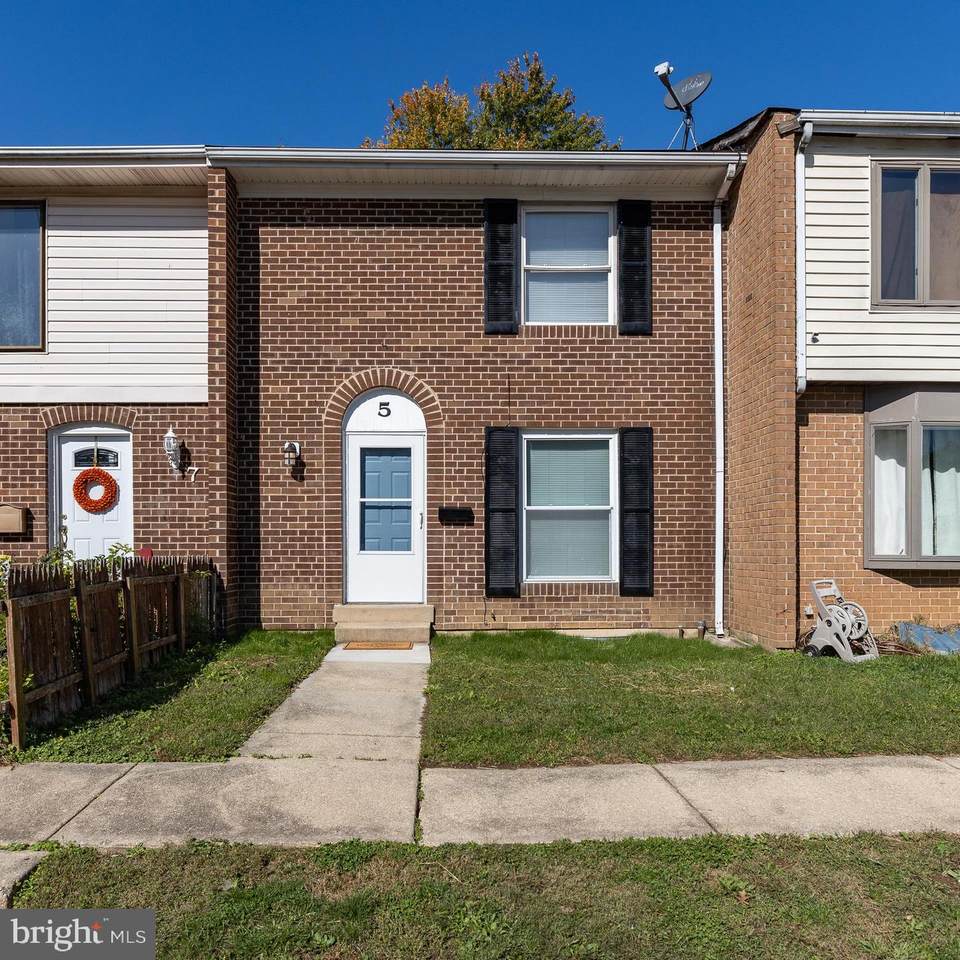 5 Clipper Court - Photo 1