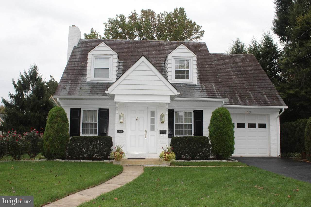 920 Janet Avenue - Photo 1