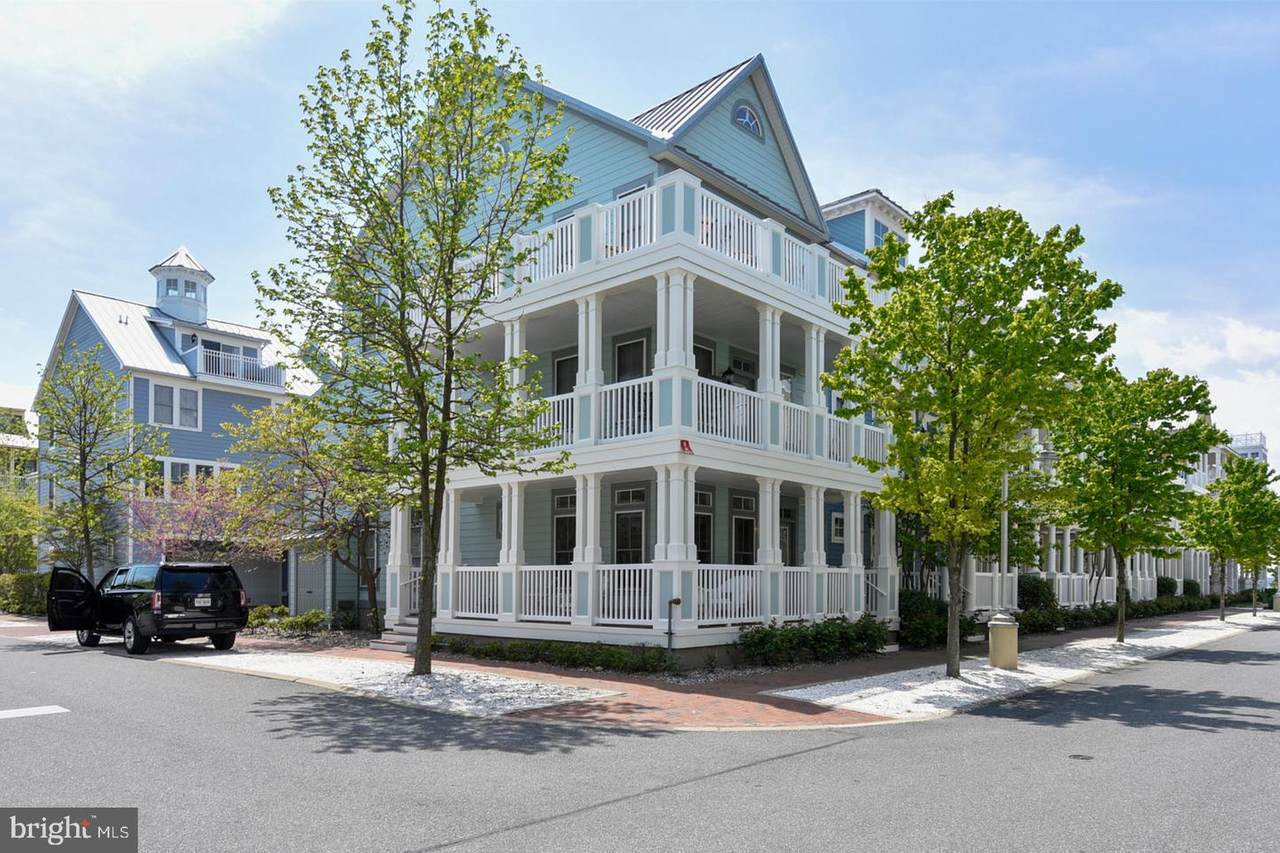 37 Sunset Island Drive - Photo 1