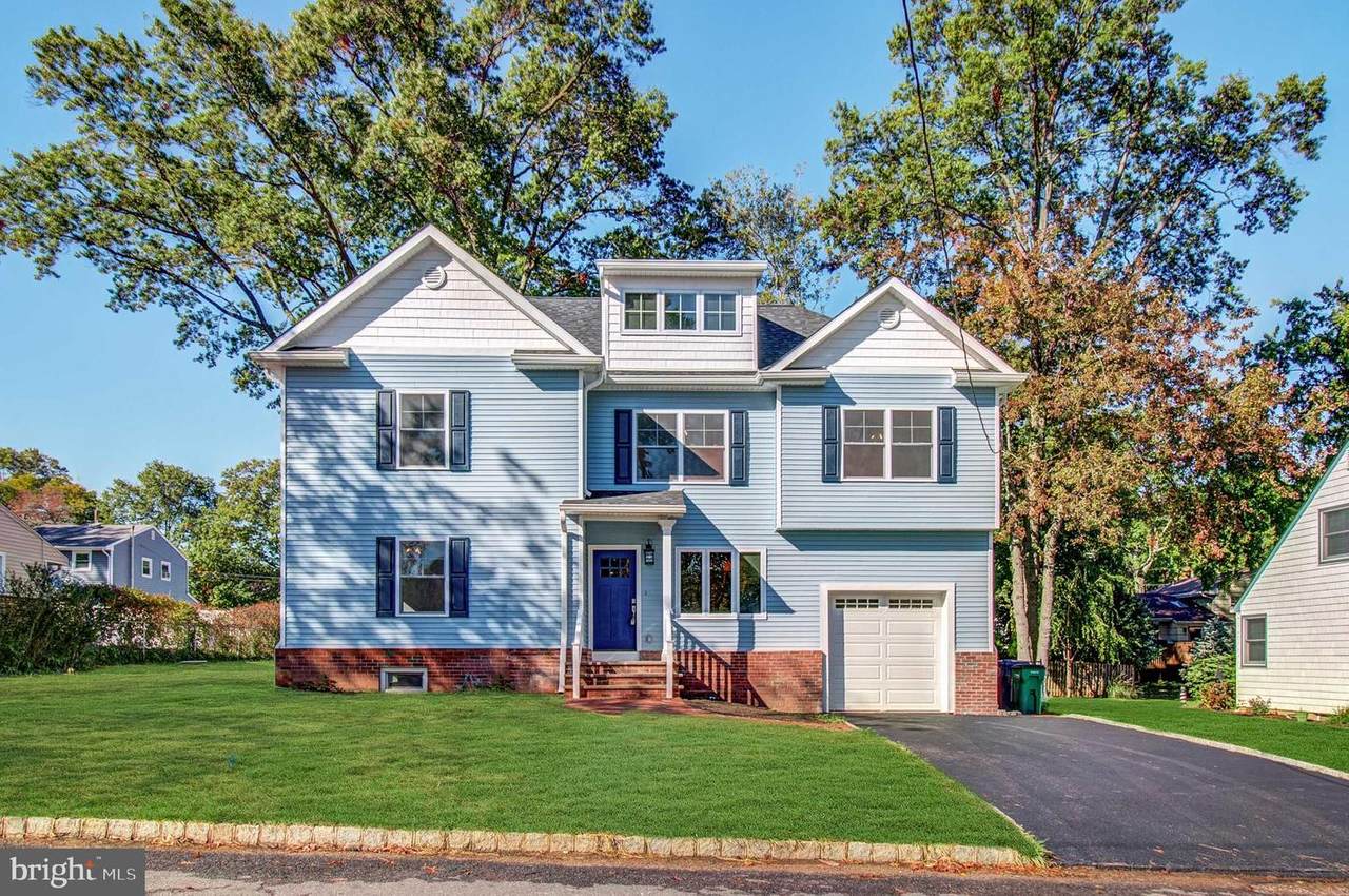46 Whittier Road - Photo 1