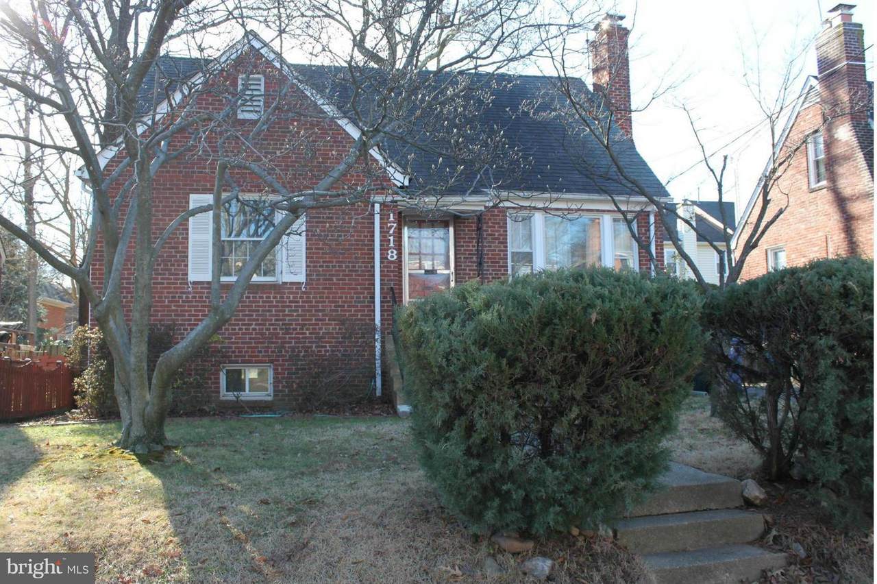 1718 Oakcrest Drive - Photo 1