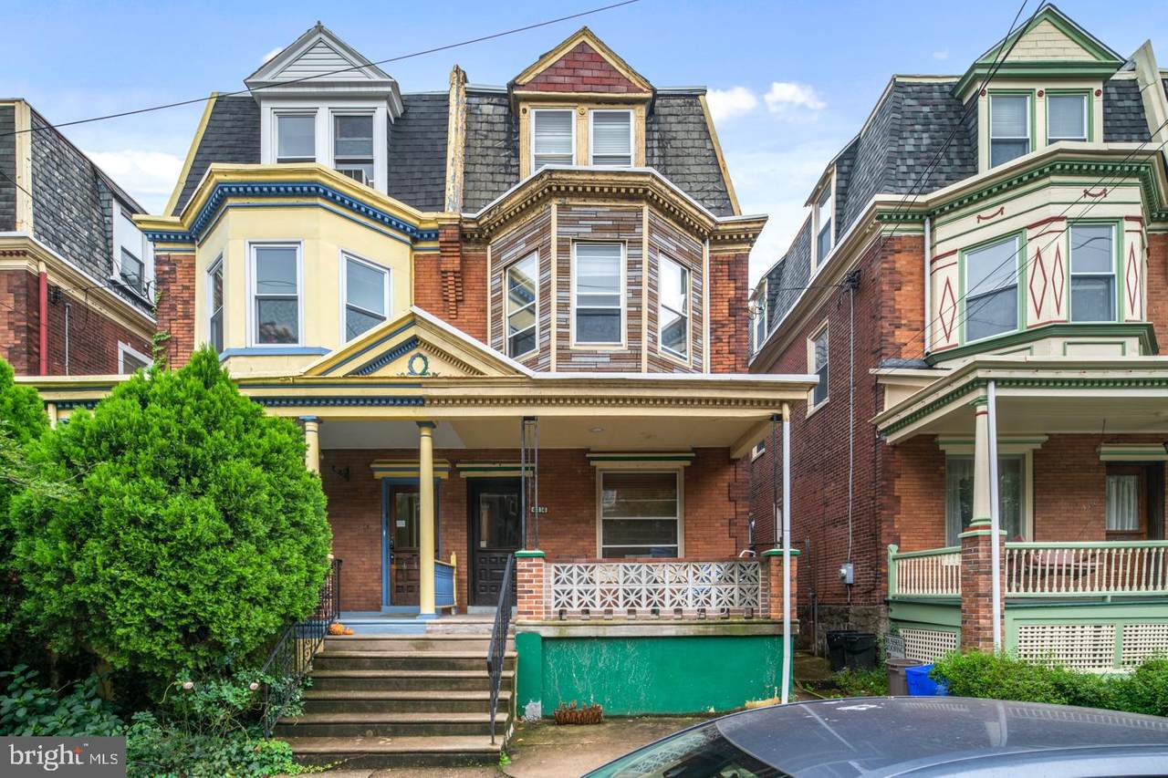 4414 Larchwood Avenue - Photo 1