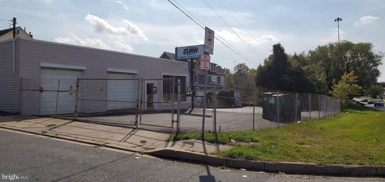7215 Pulaski - Photo 1