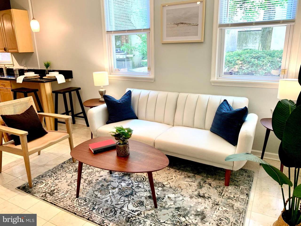 328 Queen Street - Photo 1