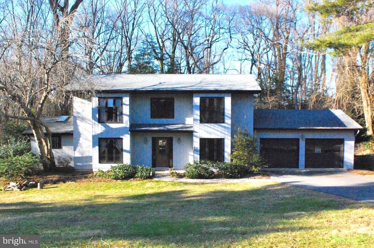 220 Glen Oban Drive - Photo 1